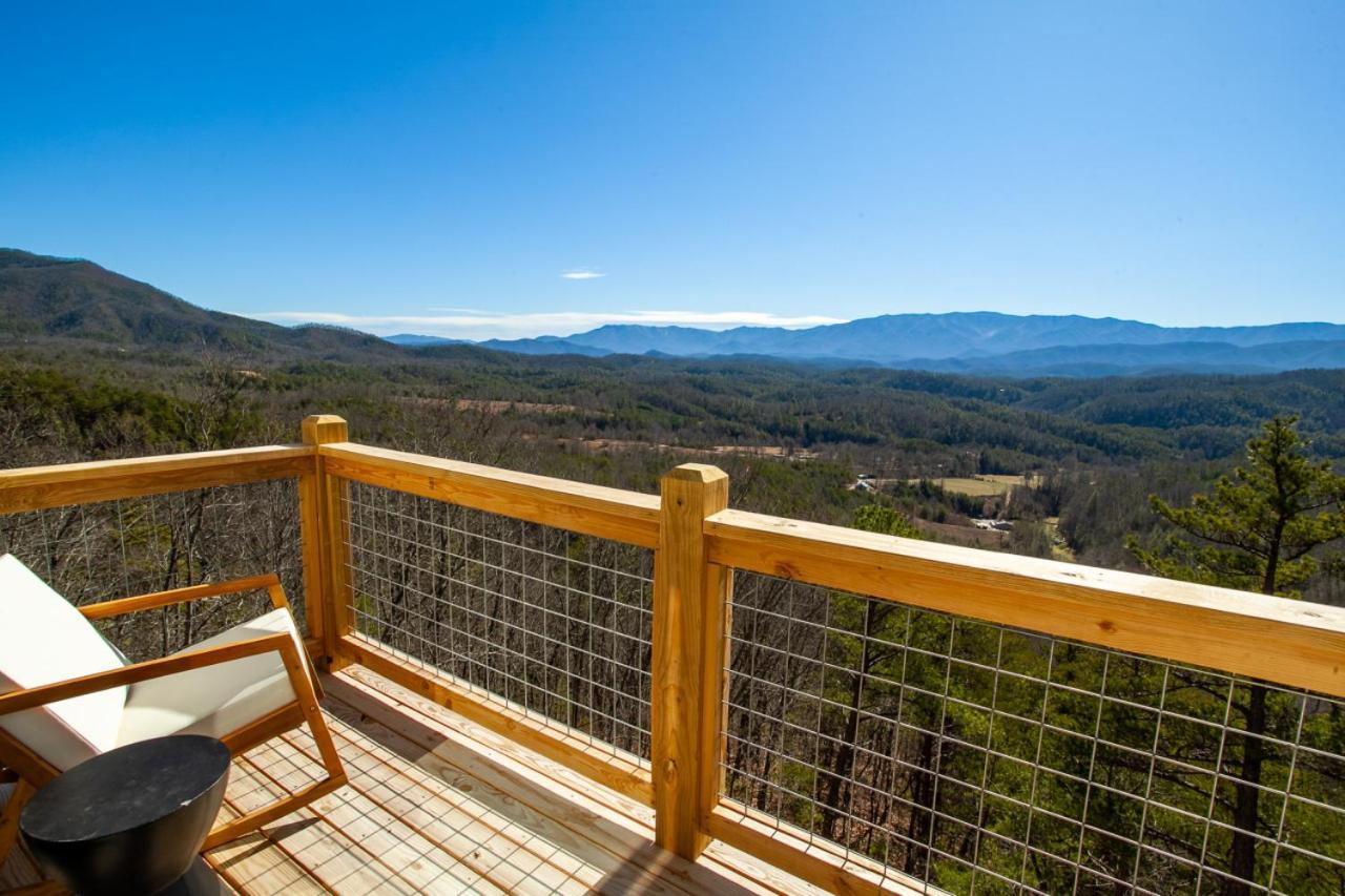 3 Pines Lodges Luxury Mountain View Hot Tub Sevierville Ngoại thất bức ảnh