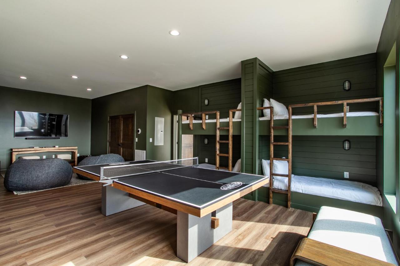 3 Pines Lodges Luxury Mountain View Hot Tub Sevierville Ngoại thất bức ảnh